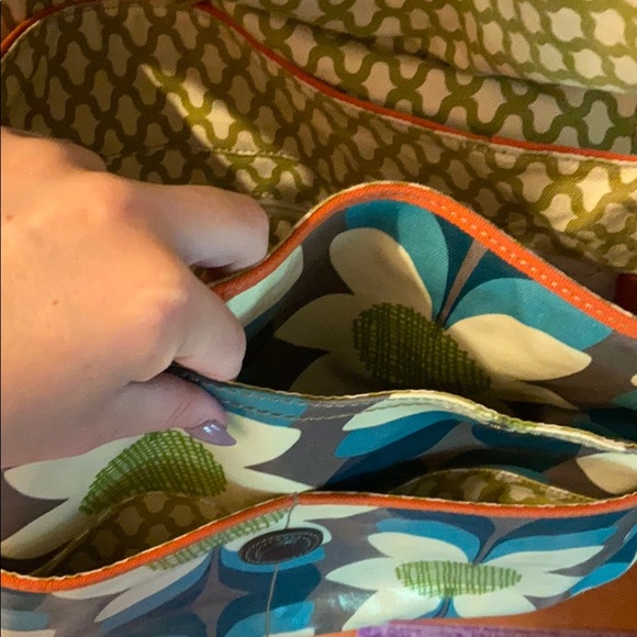 Super cute & functional Fossil book back w/ strap - Picture 13 of 13